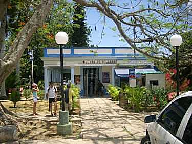Entrada y taquillas